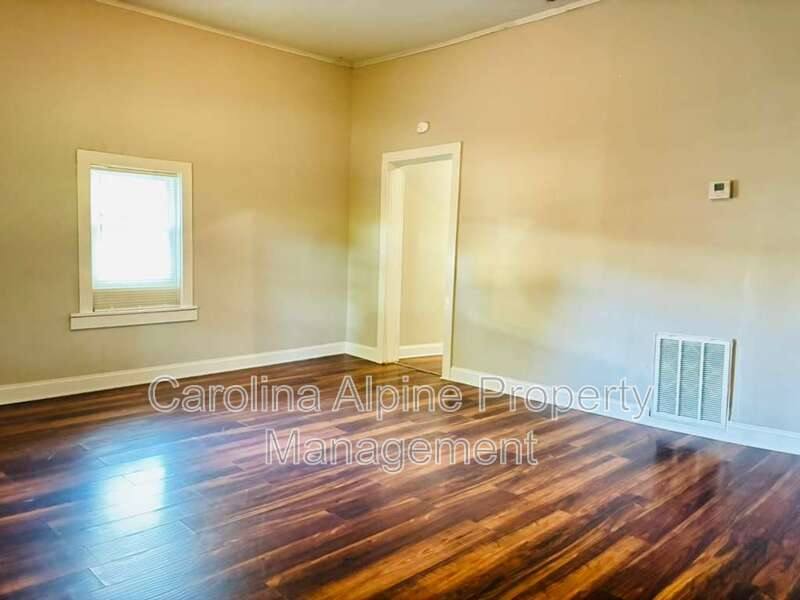 House for rent at 318 Cemetery Dr, Monroe, NC 28112
