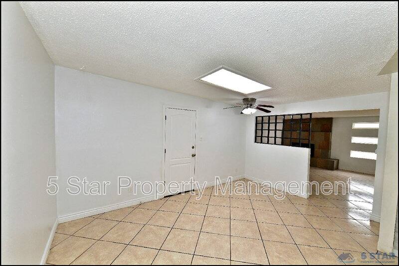 House for rent at 10565 Murphy St, El Paso, TX 79924