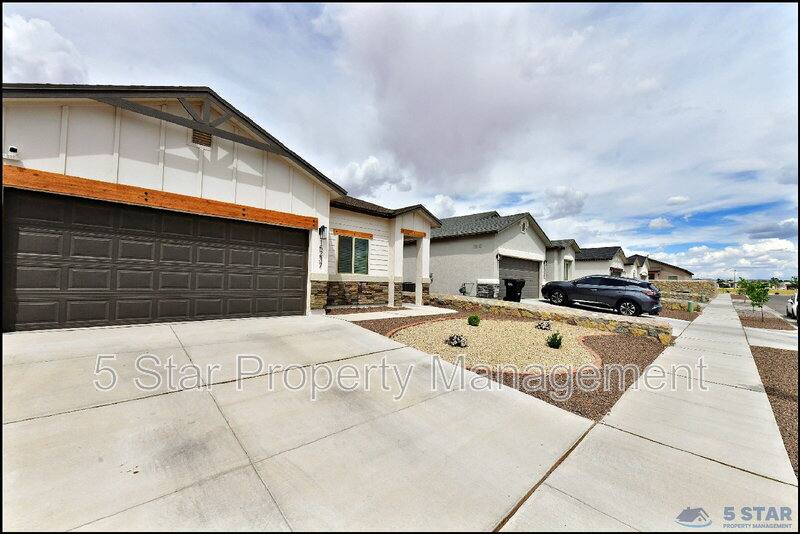 House for rent at 15237 Ambition Ave, El Paso, TX 79938
