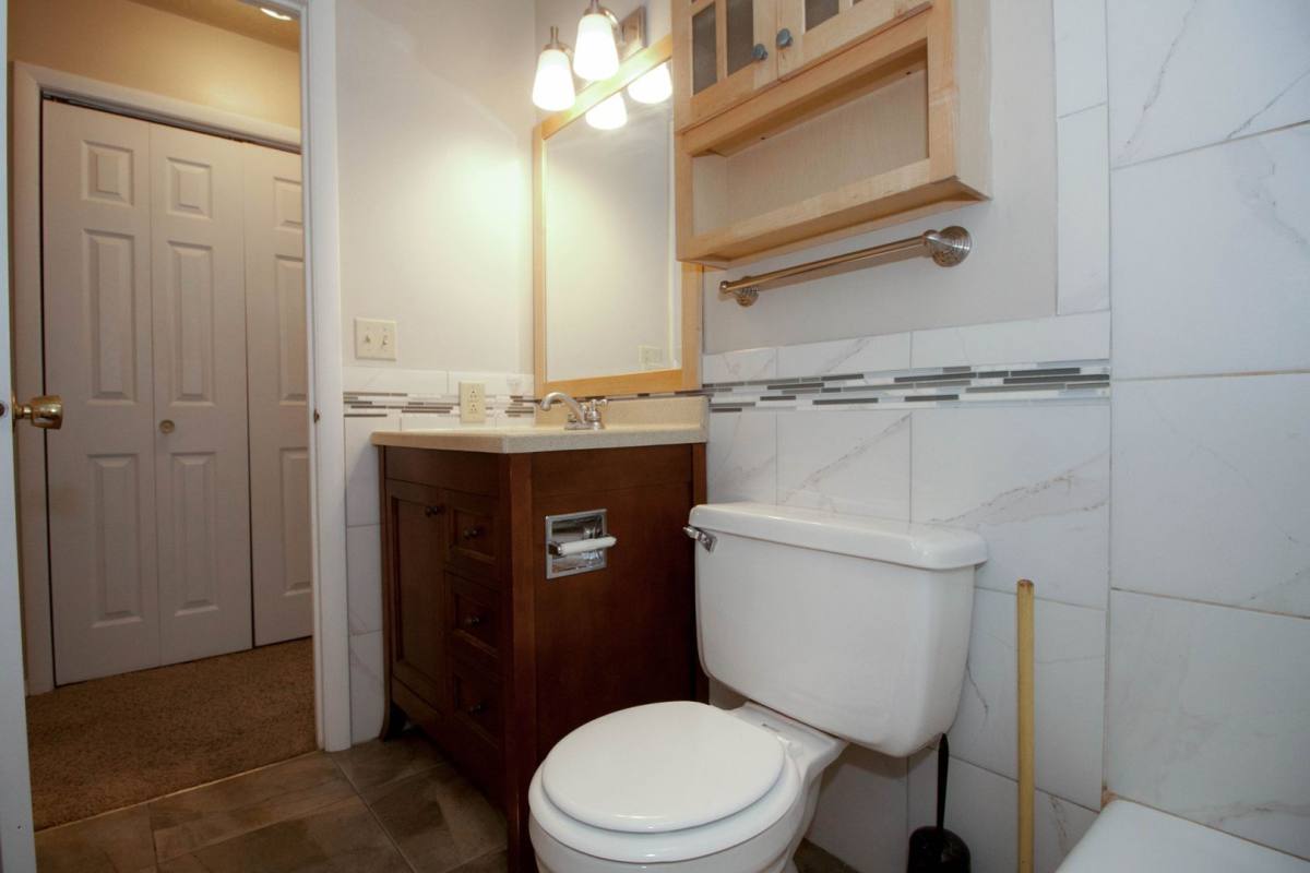 Apartment for rent at 1500 Hancock Dr, Normal, IL 61761