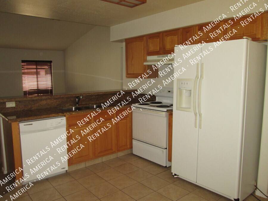 House for rent at 144 S Mulberry St, Florence, AZ 85132