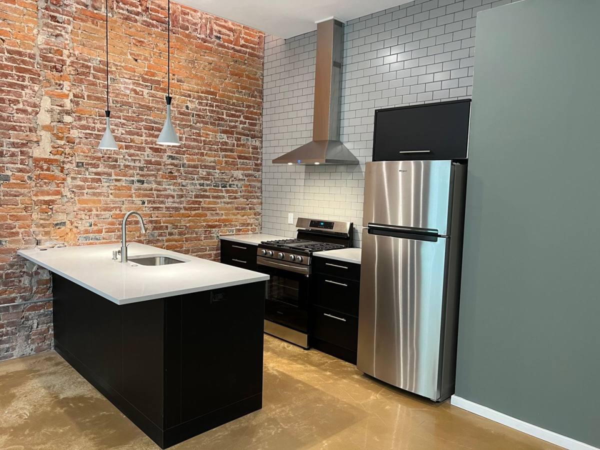 Apartment for rent at 1306 Walnut St, Philadelphia, PA 19107