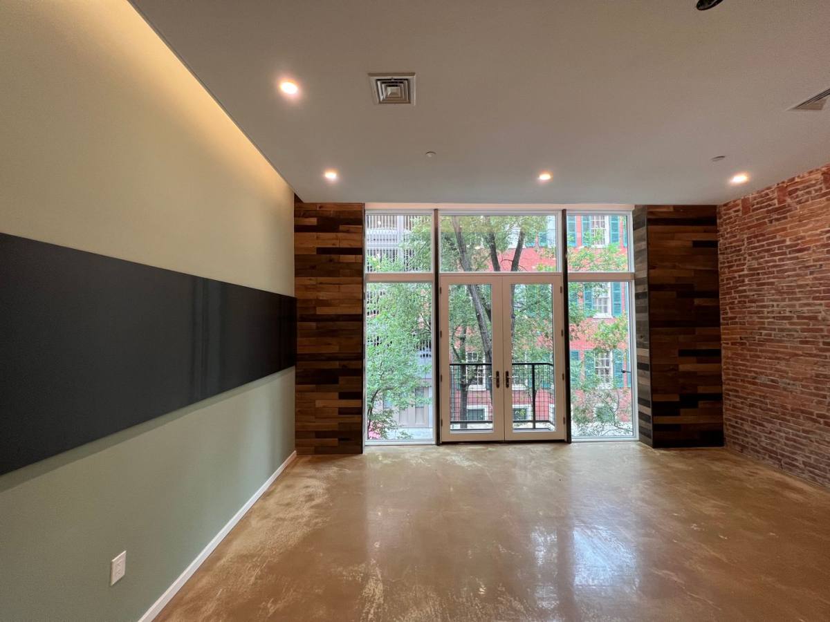 Apartment for rent at 1306 Walnut St, Philadelphia, PA 19107
