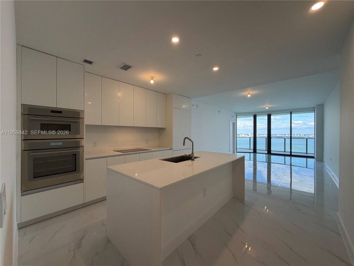 House for rent at 700 #24, Miami, FL 33137