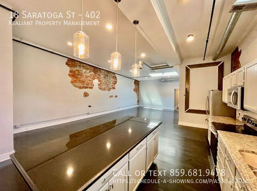 Apartment for rent at 18 Saratoga St #402, Covington, KY 41011