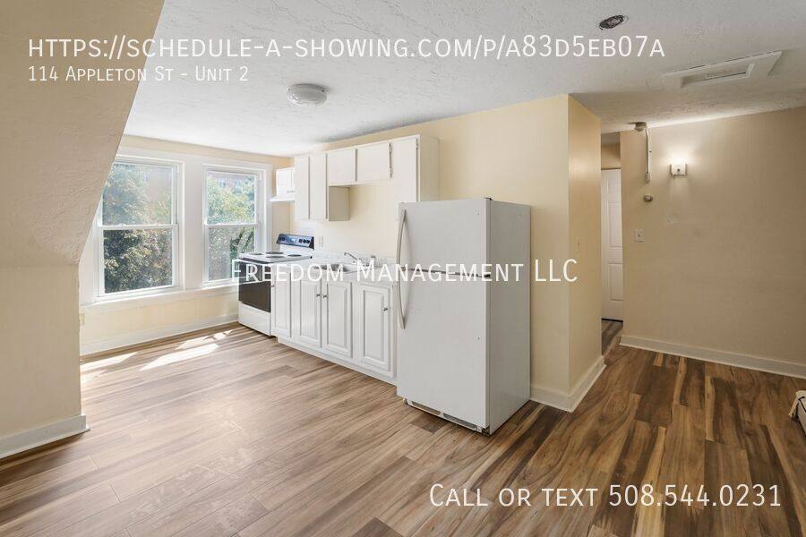 Apartment for rent at 114 Appleton St #2, Lowell, MA 01852