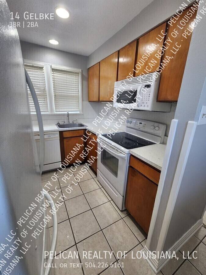 House for rent at 14 Gelbke Dr, Gretna, LA 70053