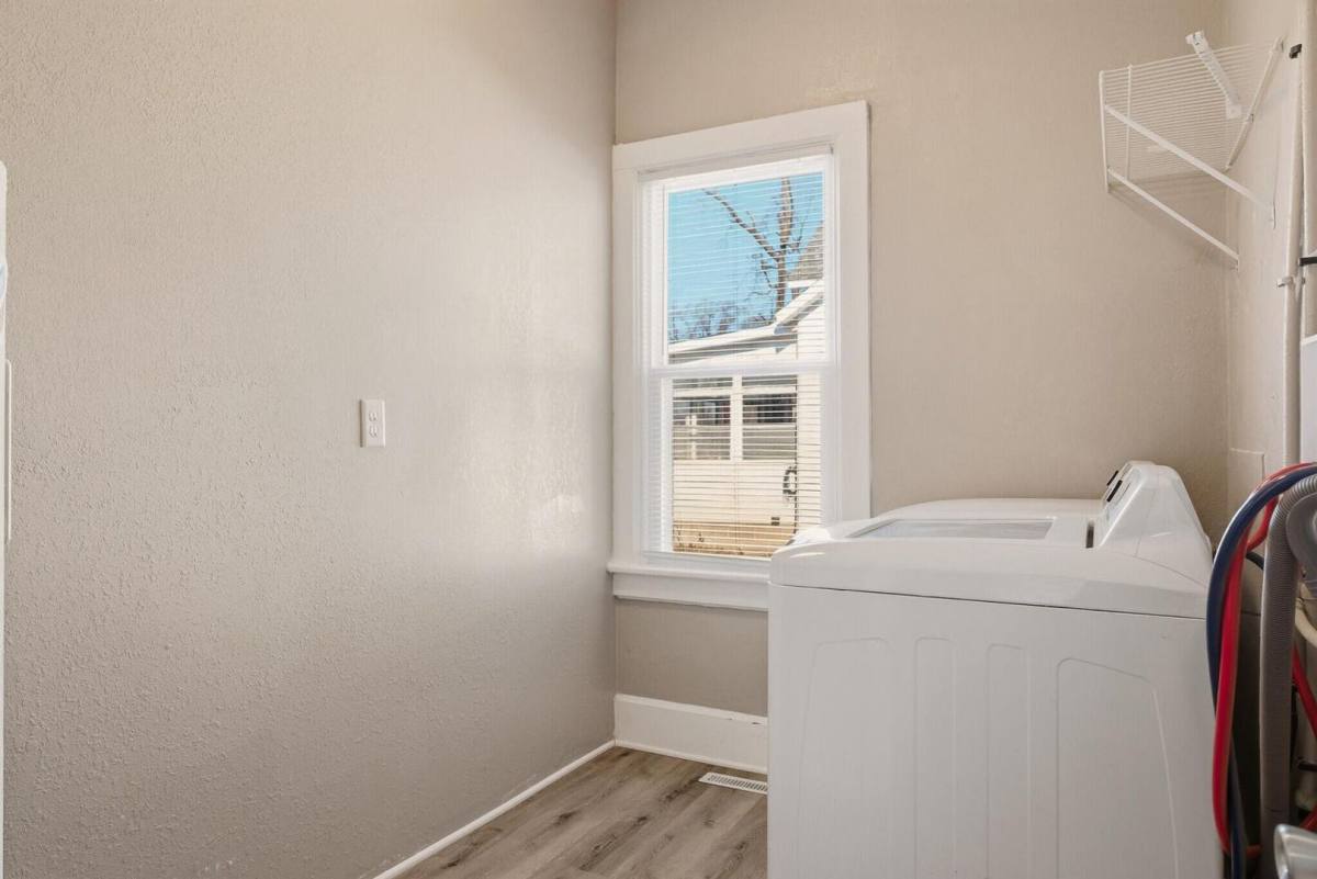 House for rent at 440 2nd Ave N, Onalaska, WI 54650