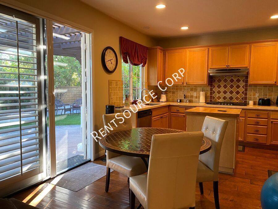 House for rent at 24310 Las Palmas St, Valencia, CA 91355