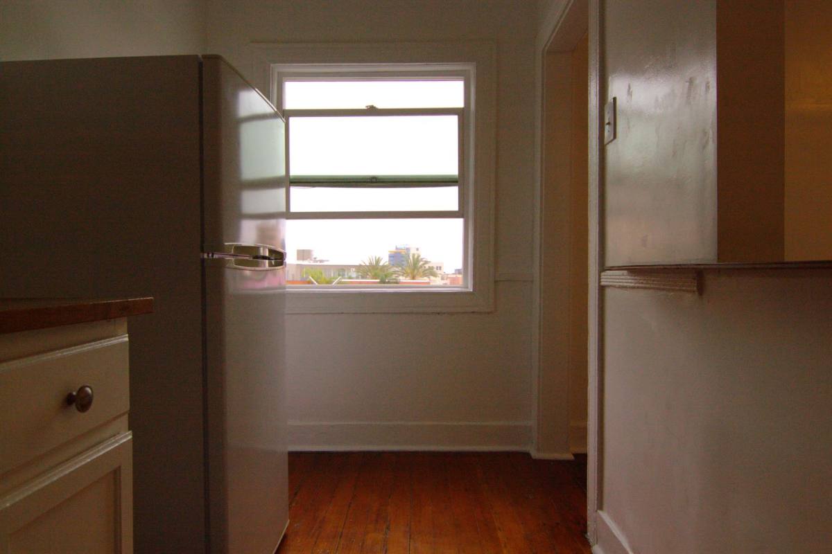 Apartment for rent at 6358 Yucca St #209, Los Angeles, CA 90028