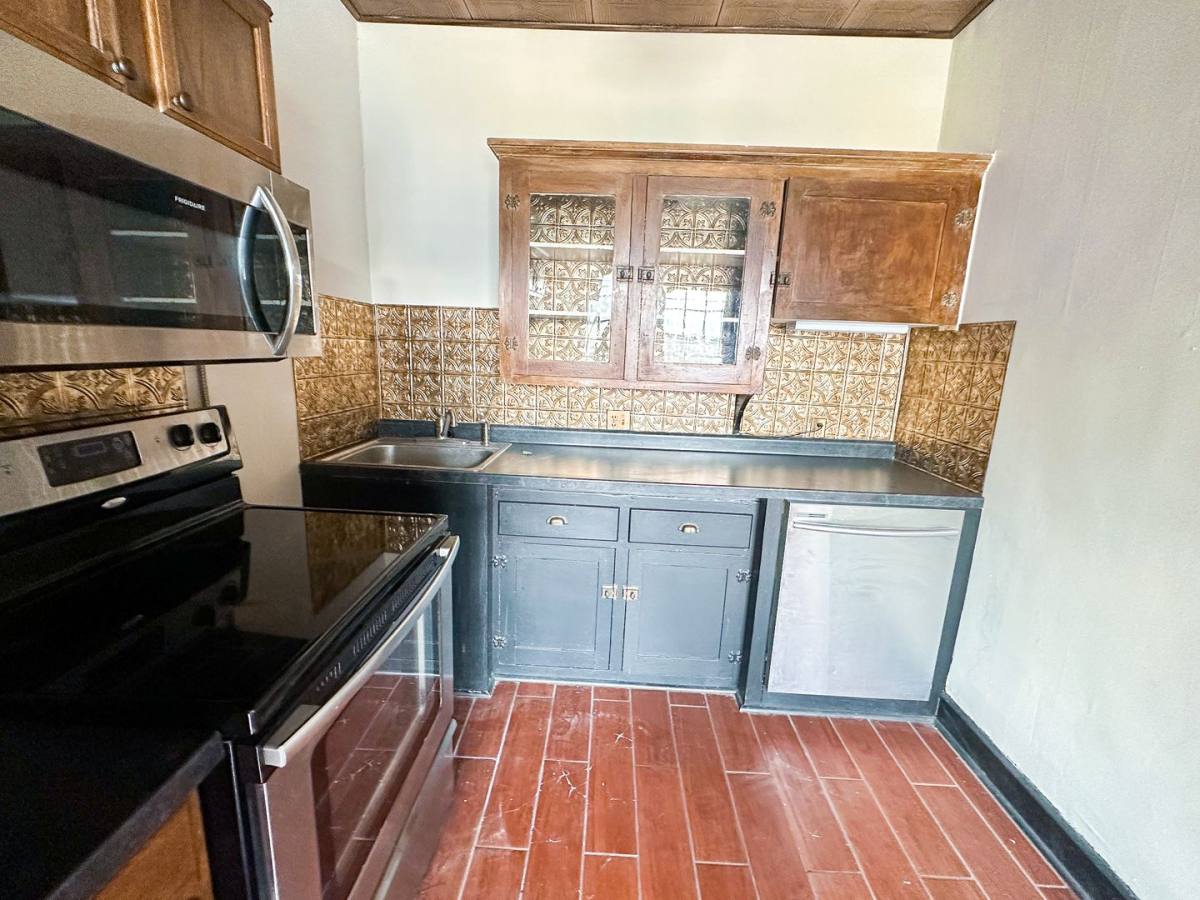 Apartment for rent at 5819 E Washington, Indianapolis, IN 46219