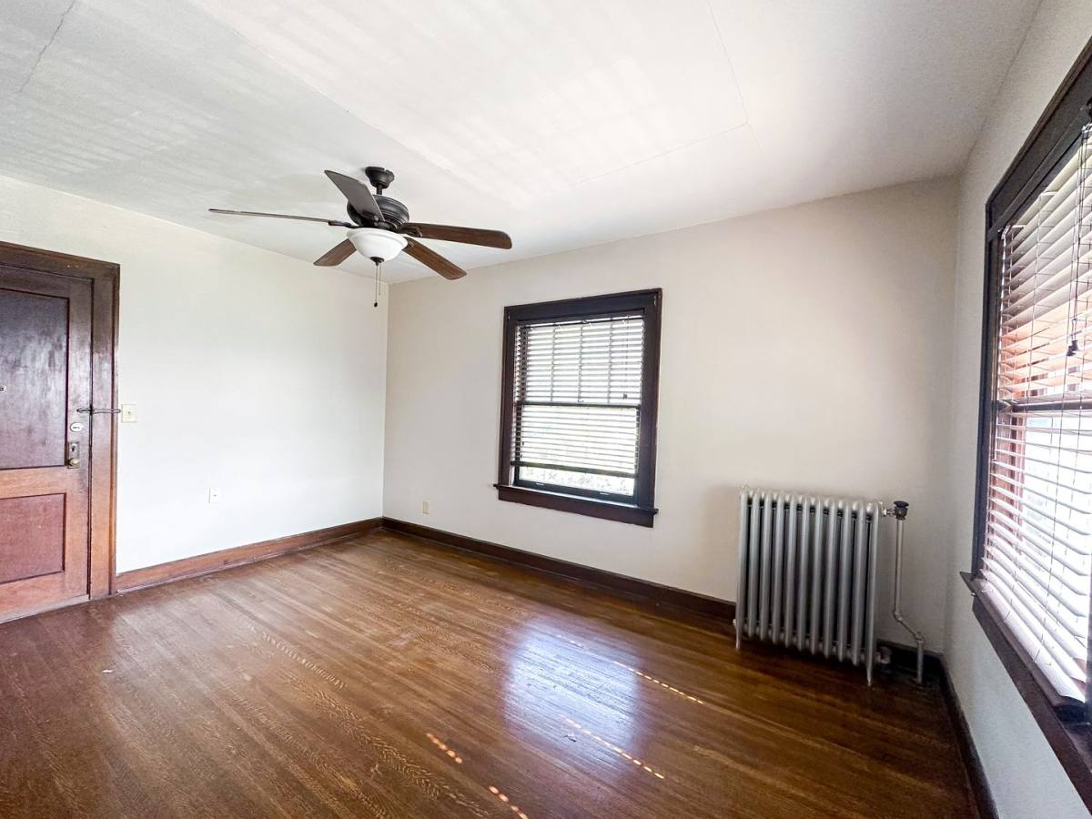 Apartment for rent at 5819 E Washington, Indianapolis, IN 46219