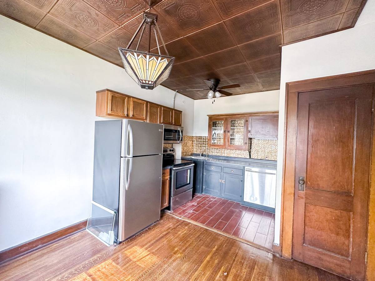 Apartment for rent at 5819 E Washington, Indianapolis, IN 46219