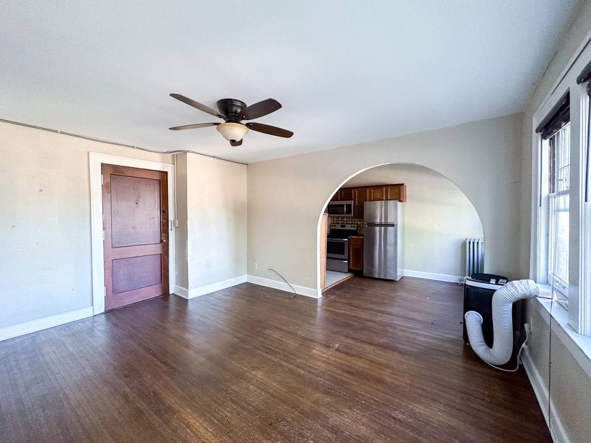 Apartment for rent at 5819 E Washington, Indianapolis, IN 46219