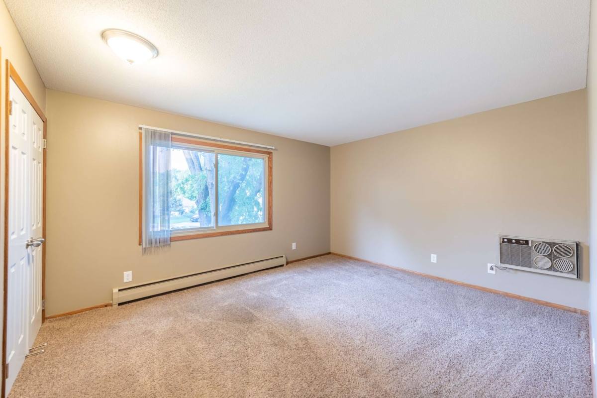 Apartment for rent at 1075 Waterloo Ave, Saint Paul, MN 55118