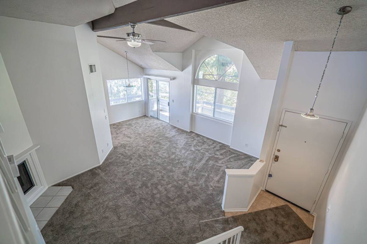 Condo for rent at 26842 Claudette, Canyon Country, CA 91351