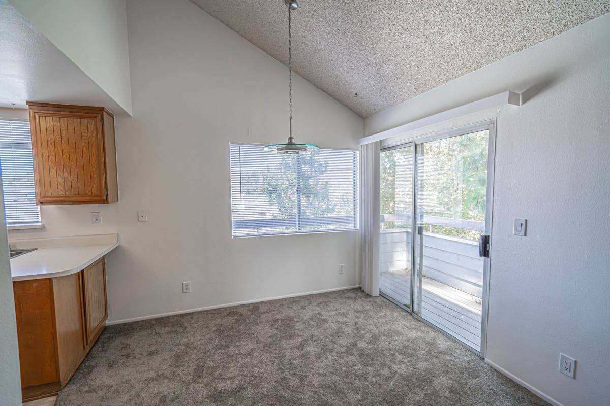 Condo for rent at 26842 Claudette, Canyon Country, CA 91351
