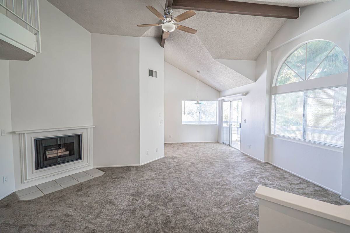 Condo for rent at 26842 Claudette, Canyon Country, CA 91351