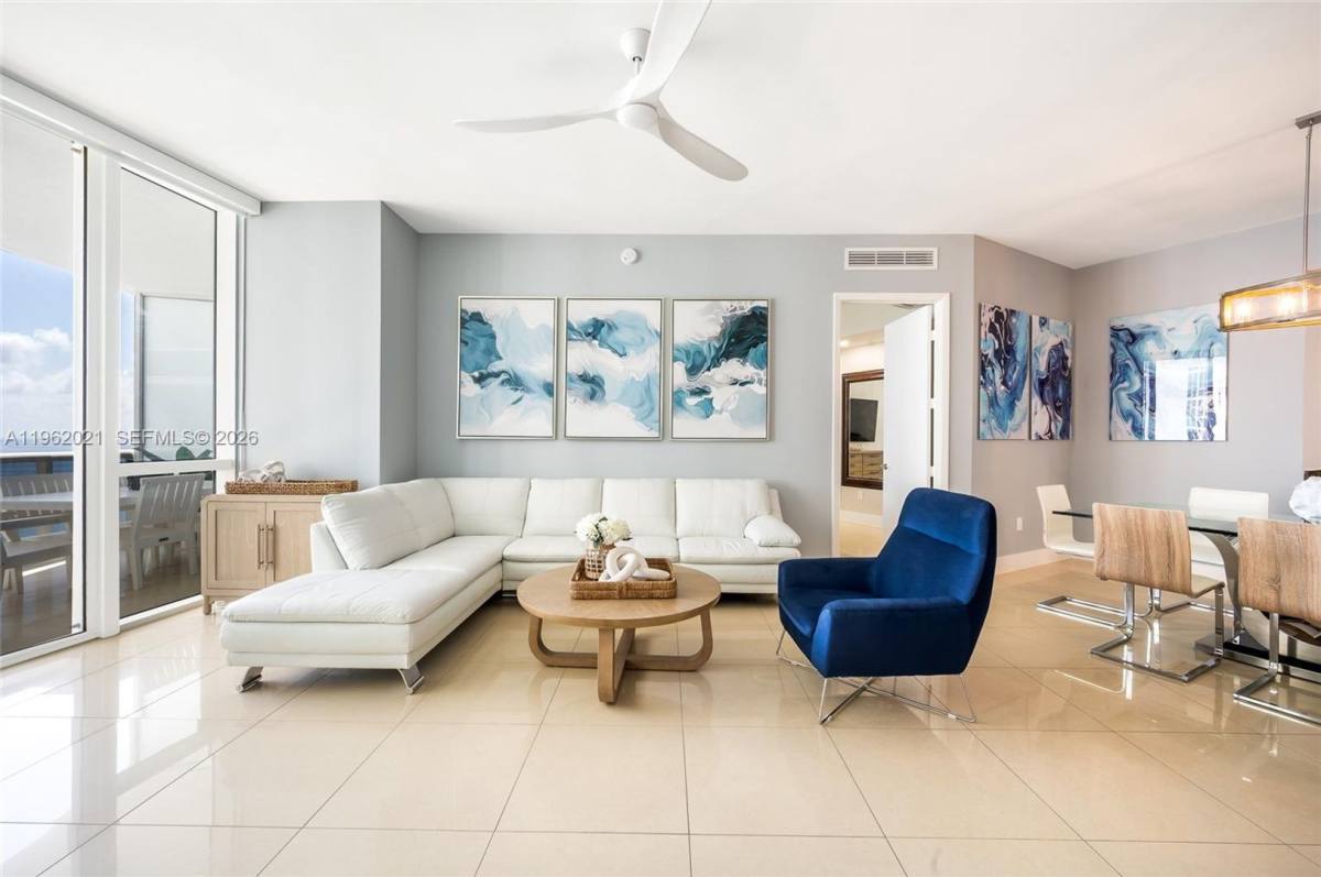 House for rent at 15901 Collins Ave, North Miami Beach, FL 33160