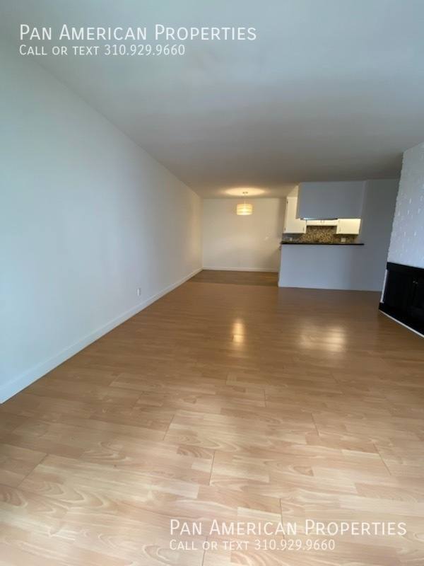 Apartment for rent at 11275 Westminster Ave #206, Los Angeles, CA 90066