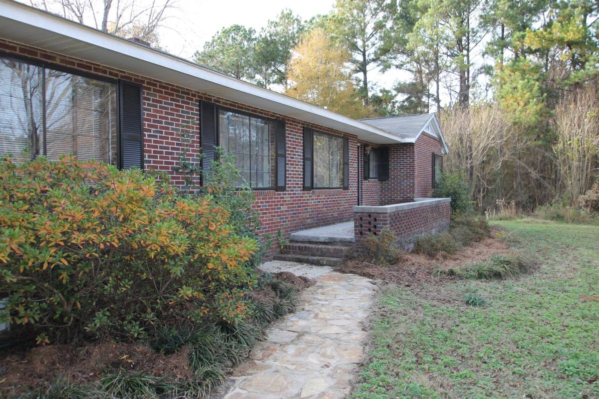 House for rent at 2845 Blaney Rd, Chester, SC 29706