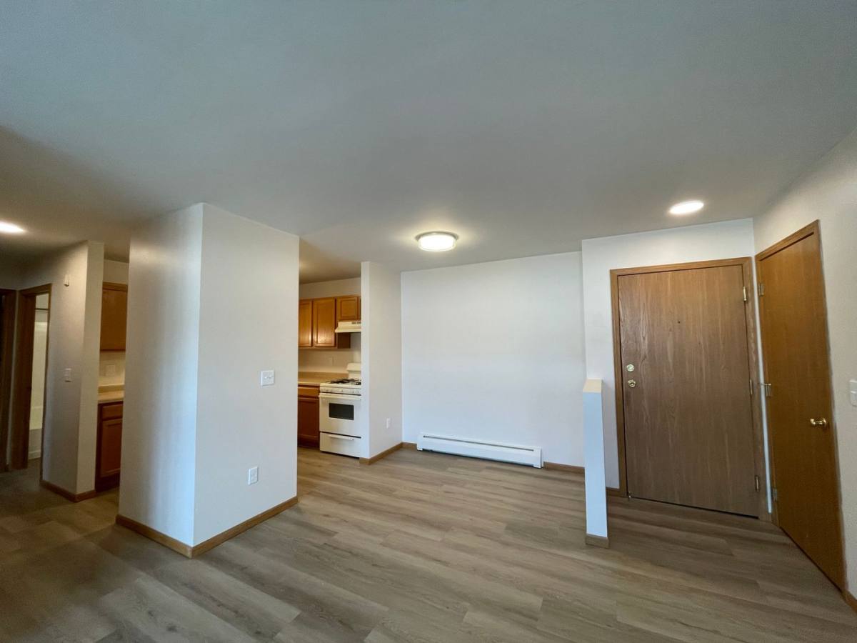 Apartment for rent at 125 S Platten St, Green Bay, WI 54303