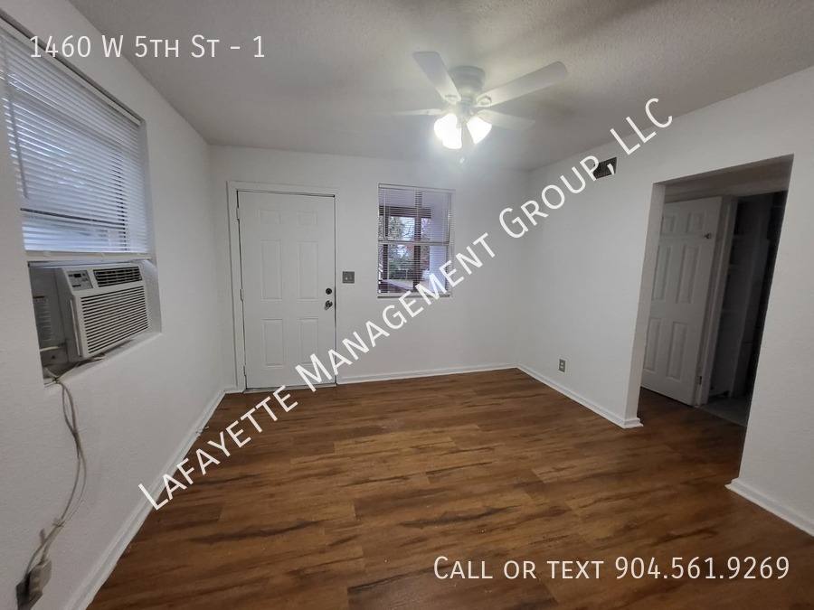 Apartment for rent at 1460 W 5th St #1, Jacksonville, FL 32209