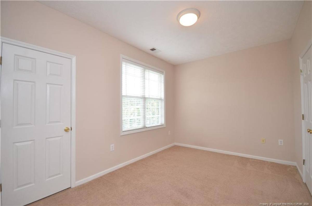 Condo for rent at 4050-201 Bardstown, Fayetteville, NC 28304