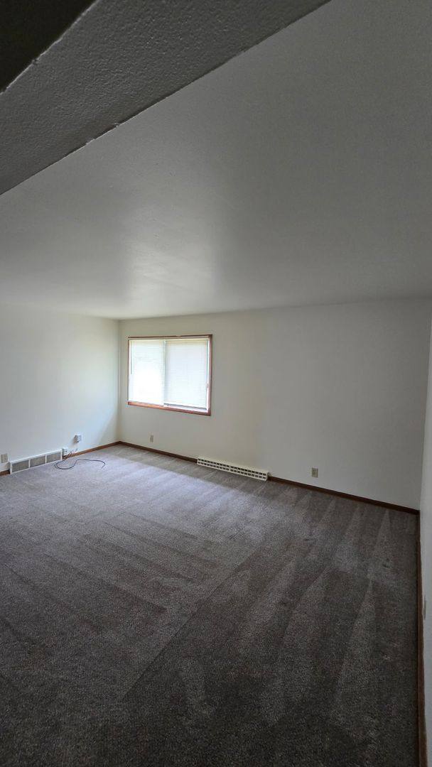 Apartment for rent at 4133-4200 S 51st St, Milwaukee, WI 53220