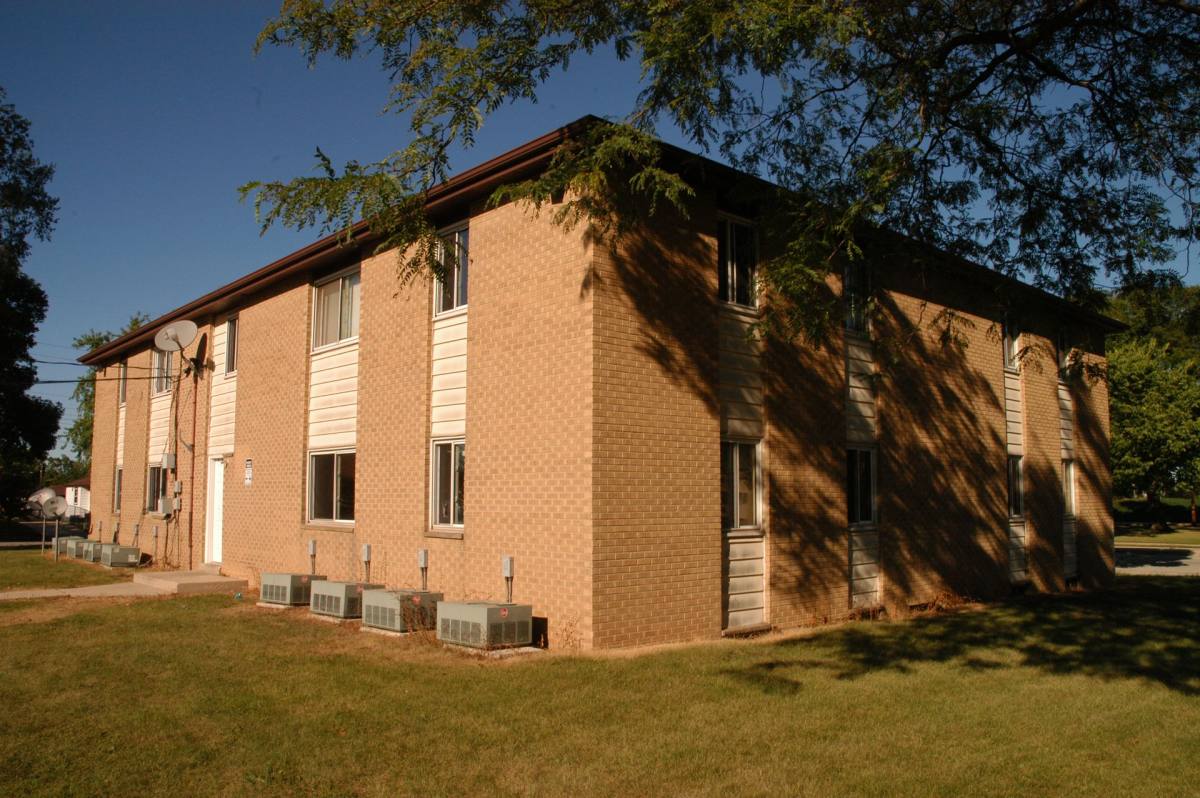 Apartment for rent at 4133-4200 S 51st St, Milwaukee, WI 53220