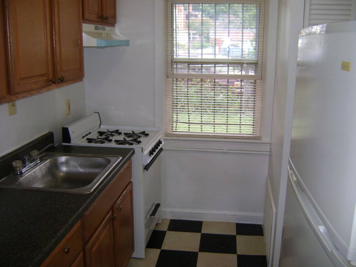 Apartment for rent at 432 - 33rd St SE, Washington, DC 20019
