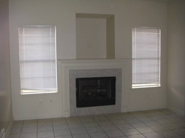 House for rent at 7720 Wolf Hollow Dr, Memphis, TN 38133