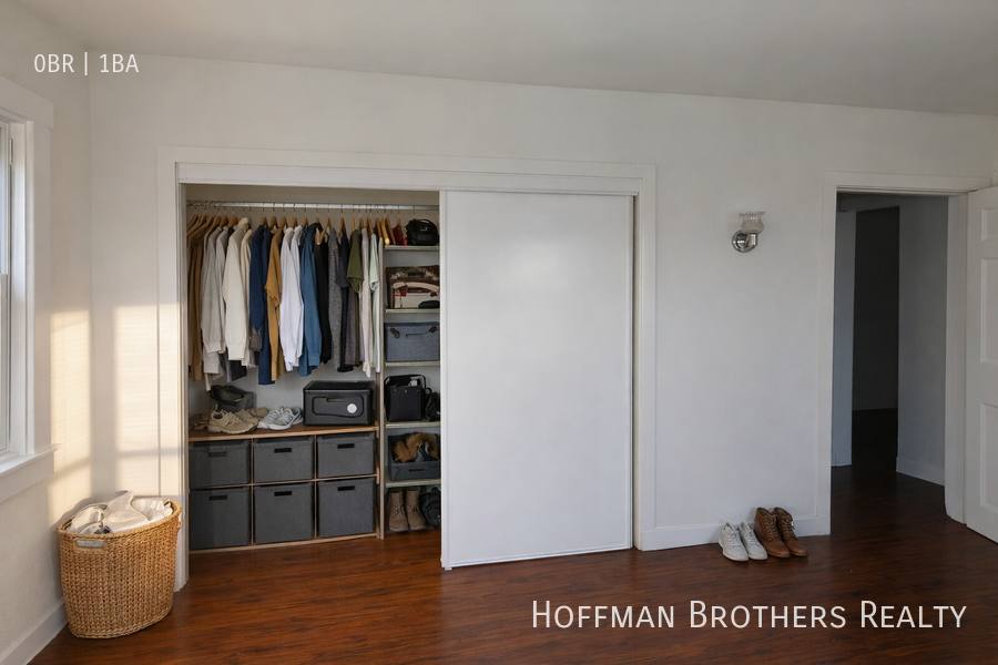 Apartment for rent at 5545 Atlantic Ave, Long Beach, CA 90805