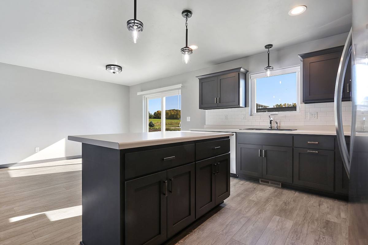 Apartment for rent at 635 Diversity Dr, De Pere, WI 54115