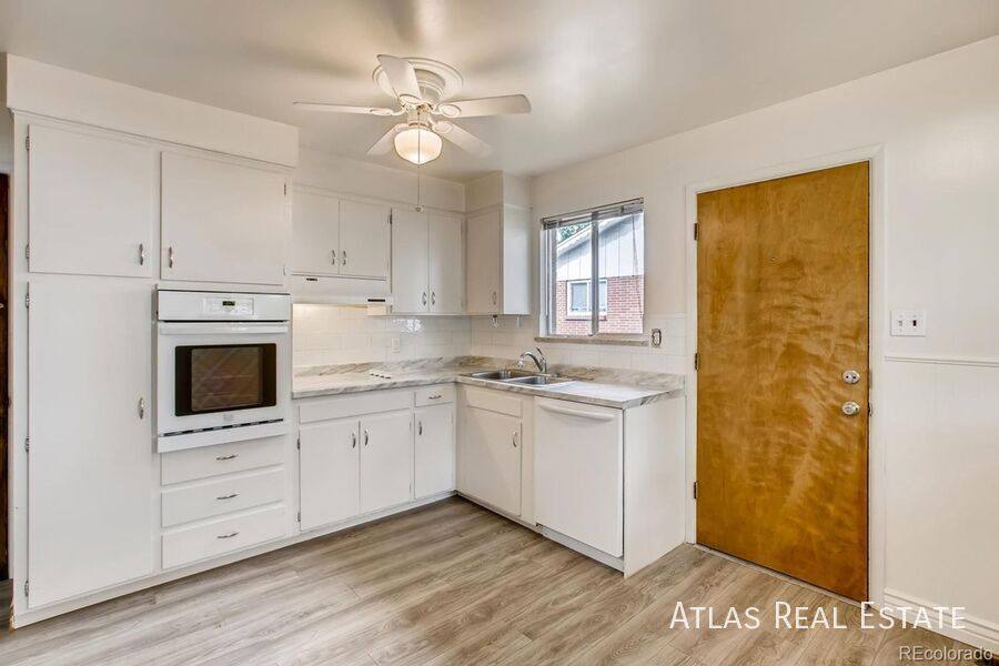 Apartment for rent at 1304 W Crestline, Littleton, CO 80120