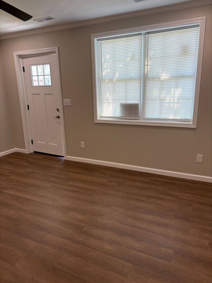 Apartment for rent at 2117 Sherwood Rd, Kingsport, TN 37664