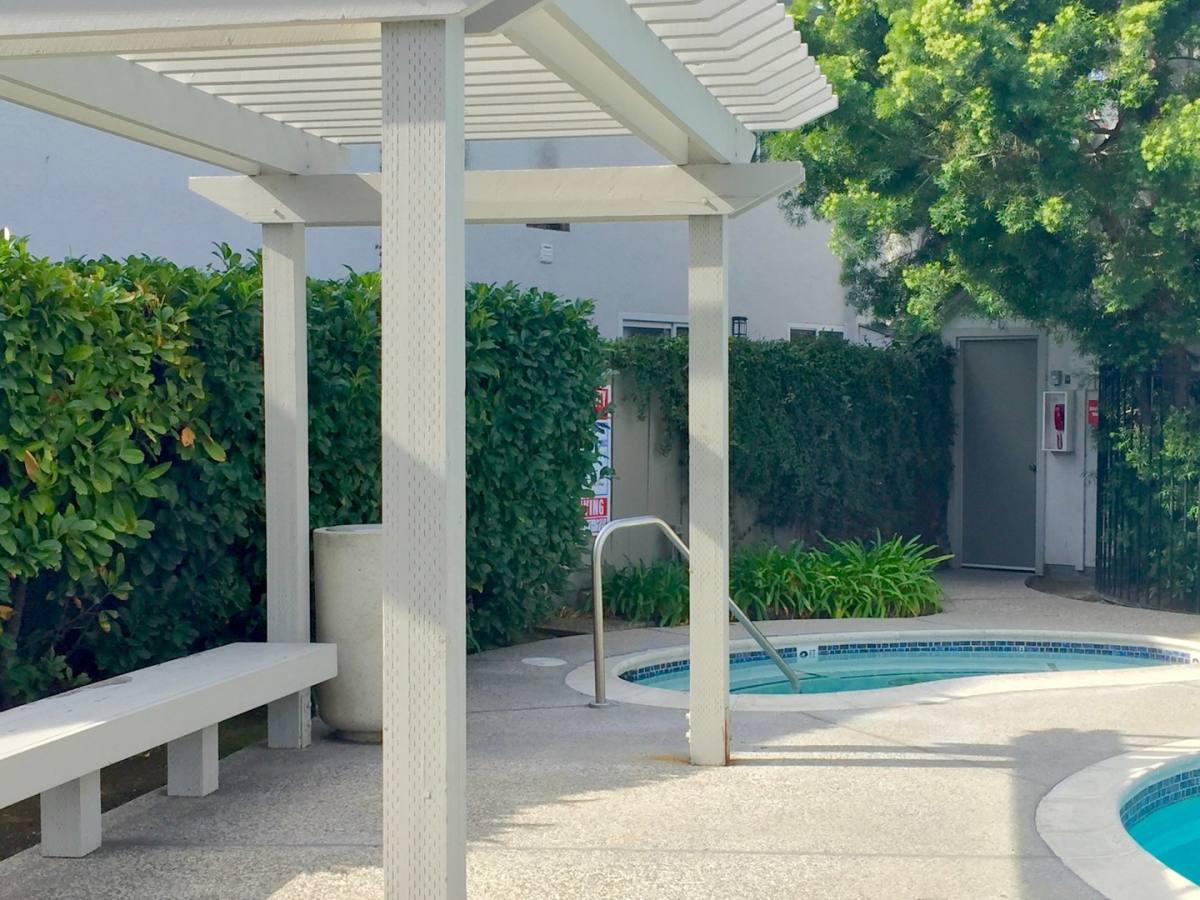 Townhouse for rent at 1674 Hollenbeck Ave, Sunnyvale, CA 94087