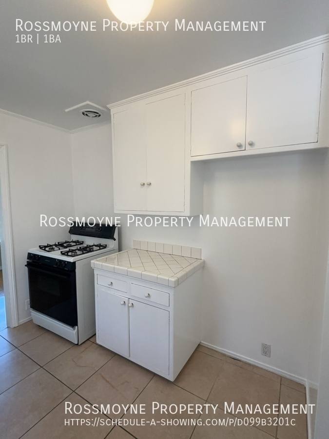 Apartment for rent at 4413 Ledge Ave, North Hollywood, CA 91602