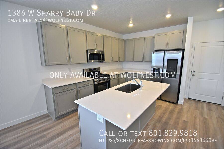 Townhouse for rent at 1386 W Sharry Baby Dr, Saratoga Springs, UT 84045