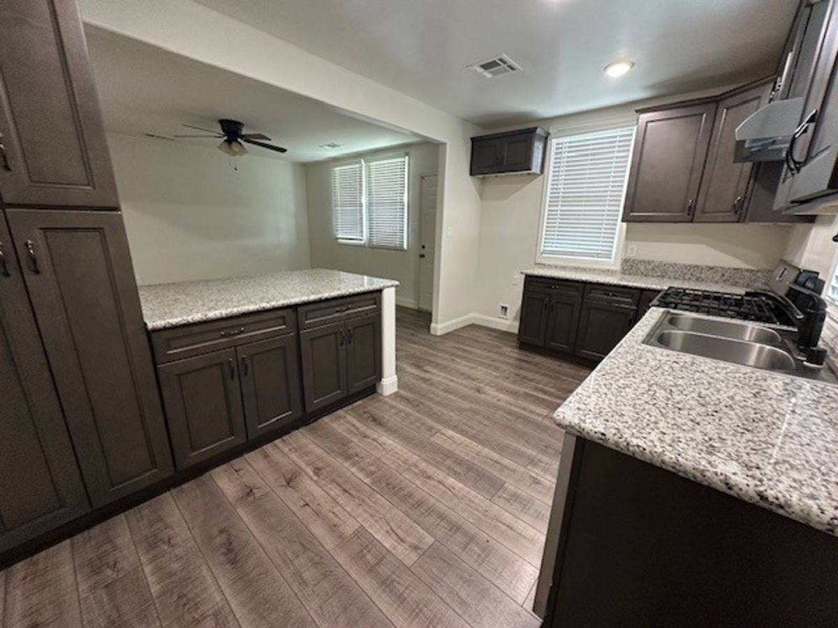 Apartment for rent at 11940 Rosedale Highway, Bakersfield, CA 93308