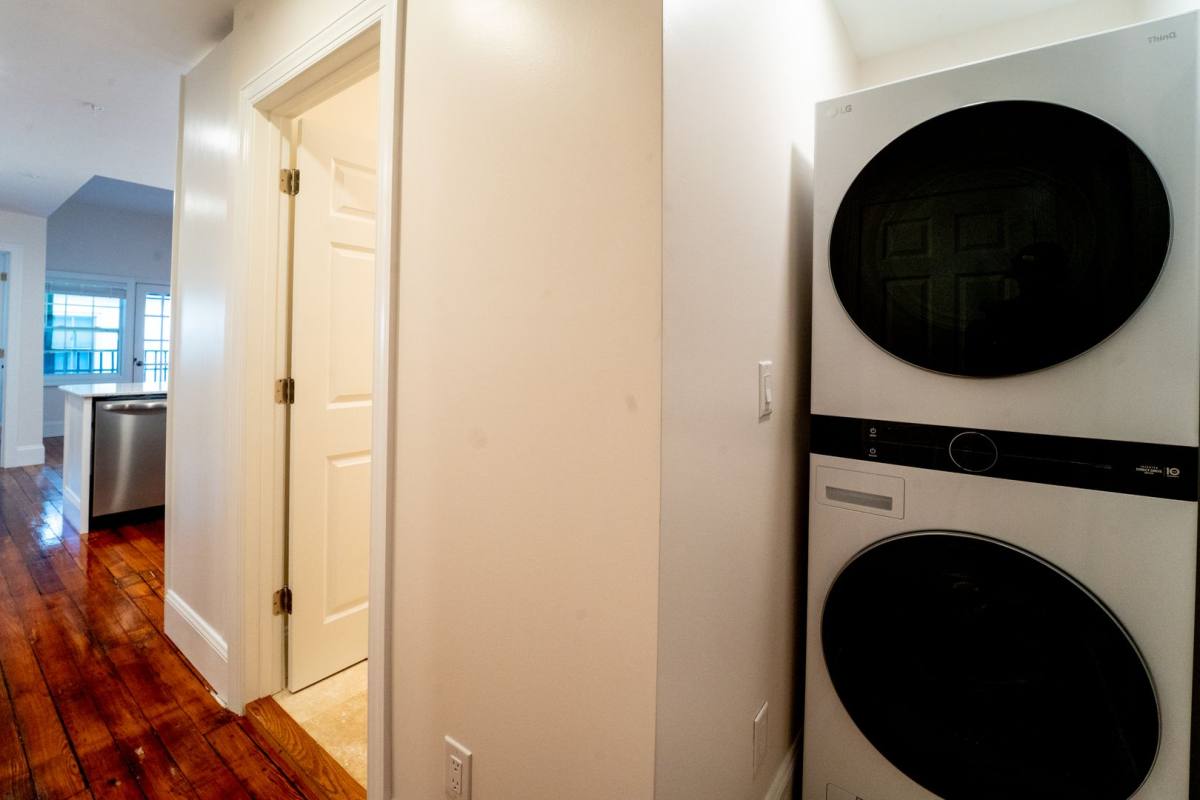 Apartment for rent at 11 Aviles St, Saint Augustine, FL 32084