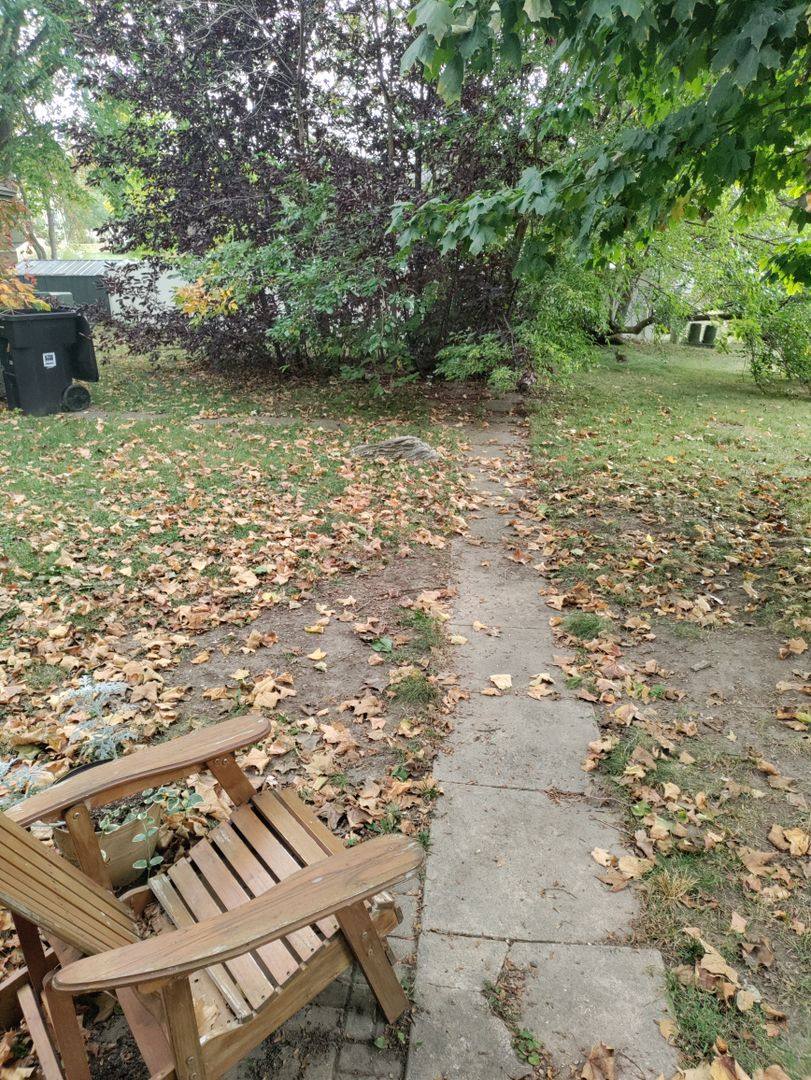 House for rent at 1816 Walnut St, Cedar Falls, IA 50613