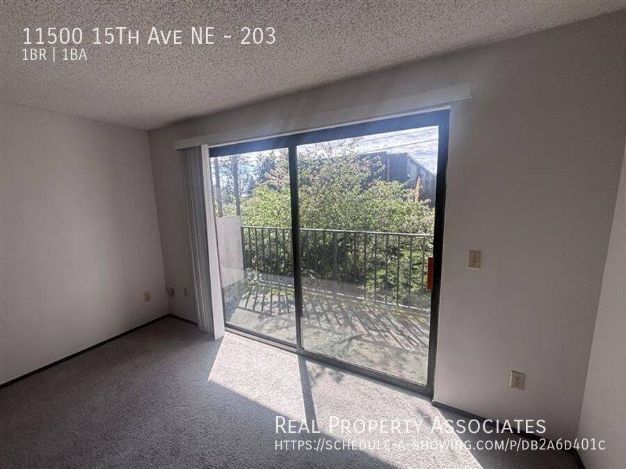 Apartment for rent at 11500 15th Ave NE #203, Seattle, WA 98125