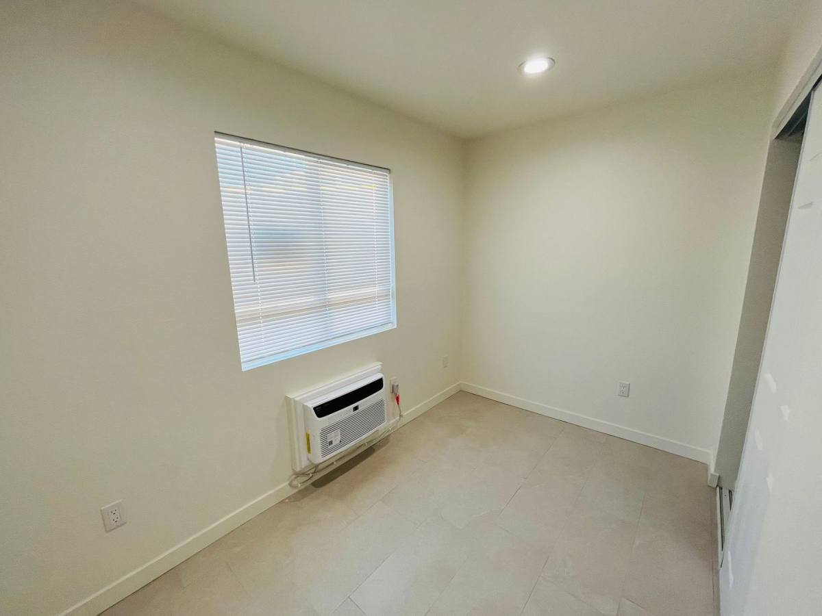 Apartment for rent at 207 W Main St, Barstow, CA 92311