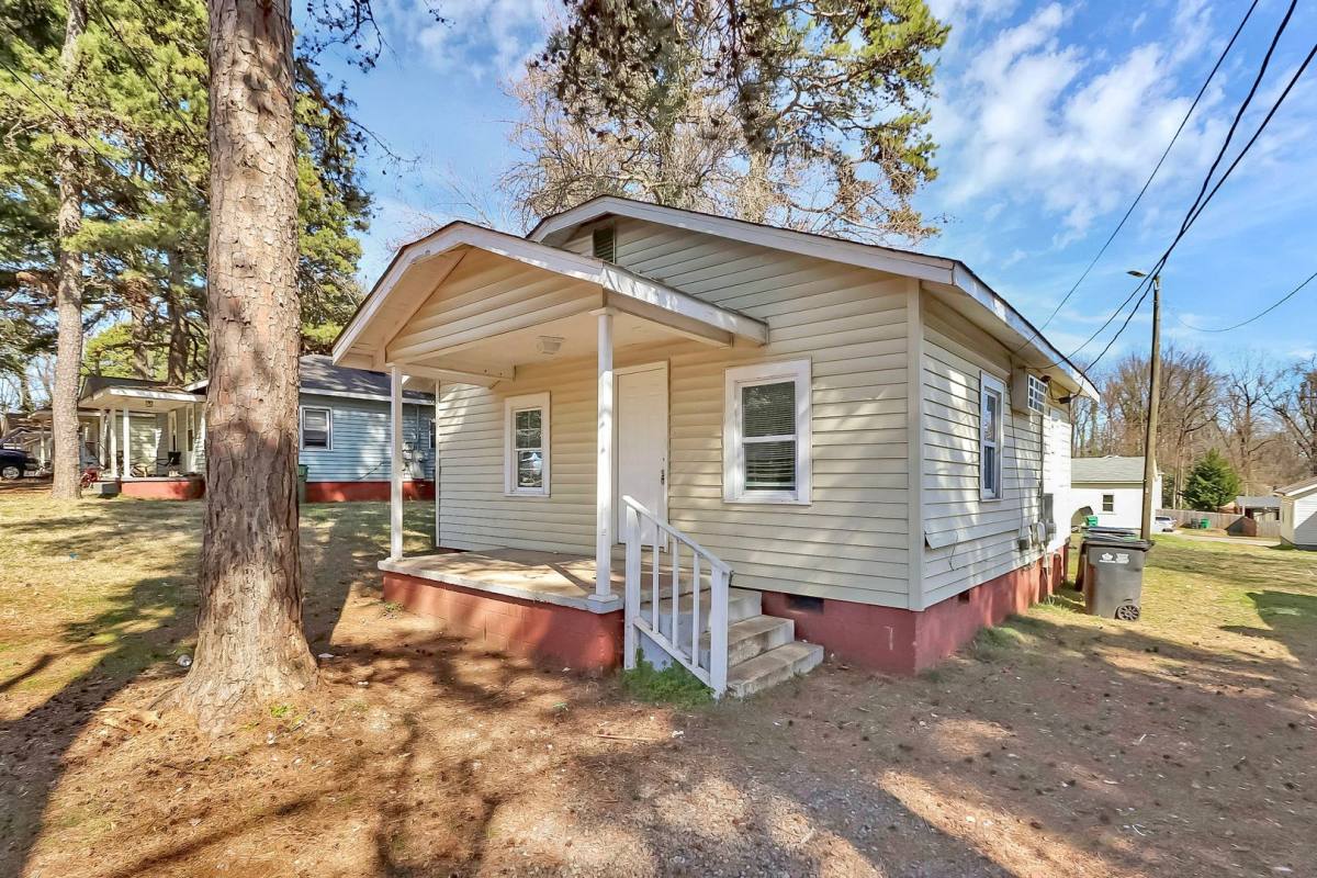 House for rent at 2510 Hemphill St, Charlotte, NC 28208