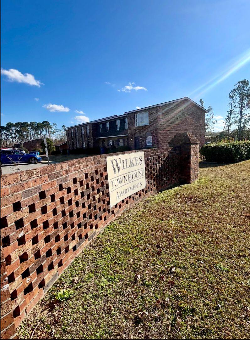 Apartment for rent at 707 Loop Rd, Vidalia, GA 30474