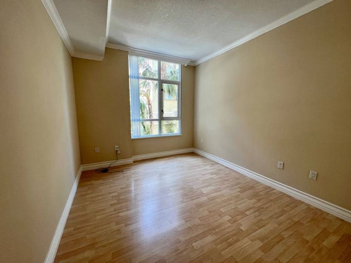 Condo for rent at 850 Beech St, San Diego, CA 92101