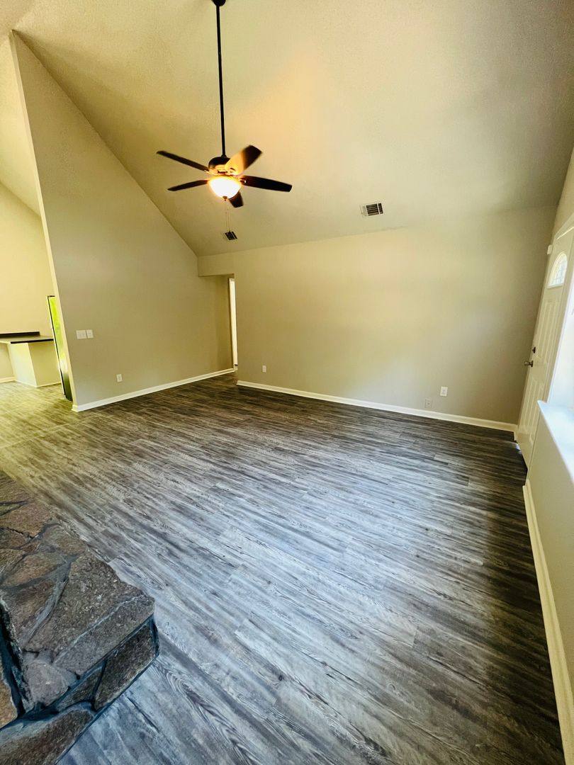 House for rent at 908 Spanish Oak Dr, Hinesville, GA 31313