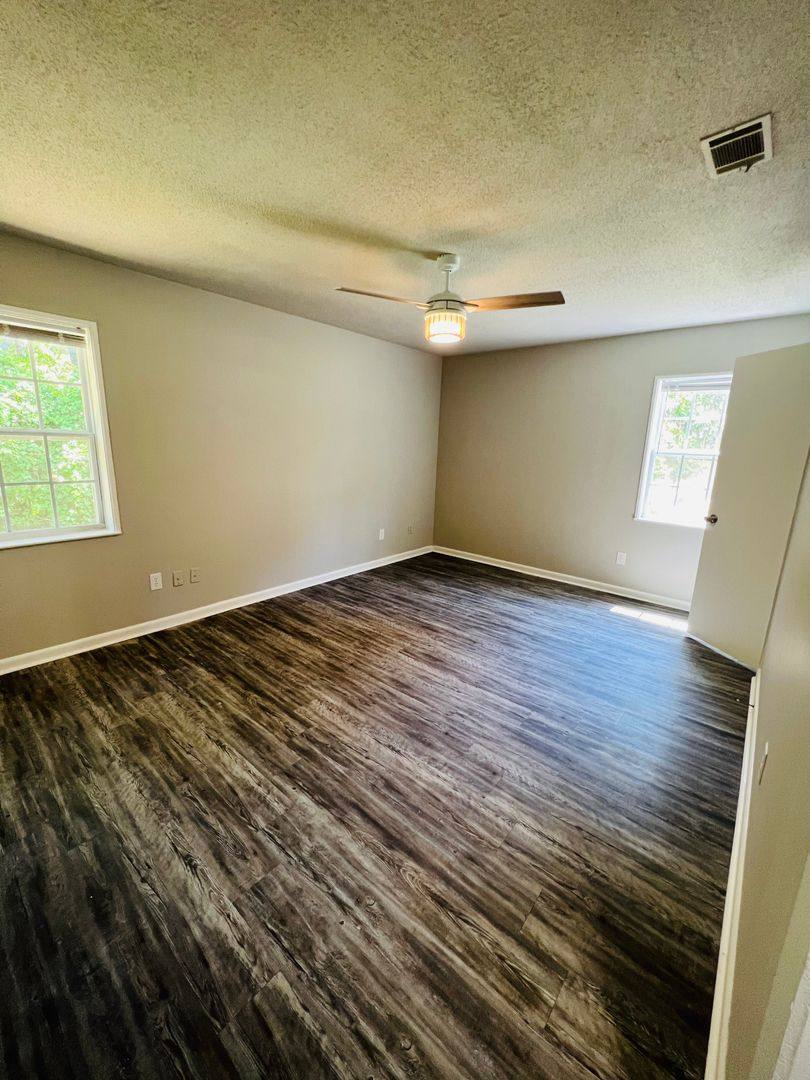 House for rent at 908 Spanish Oak Dr, Hinesville, GA 31313
