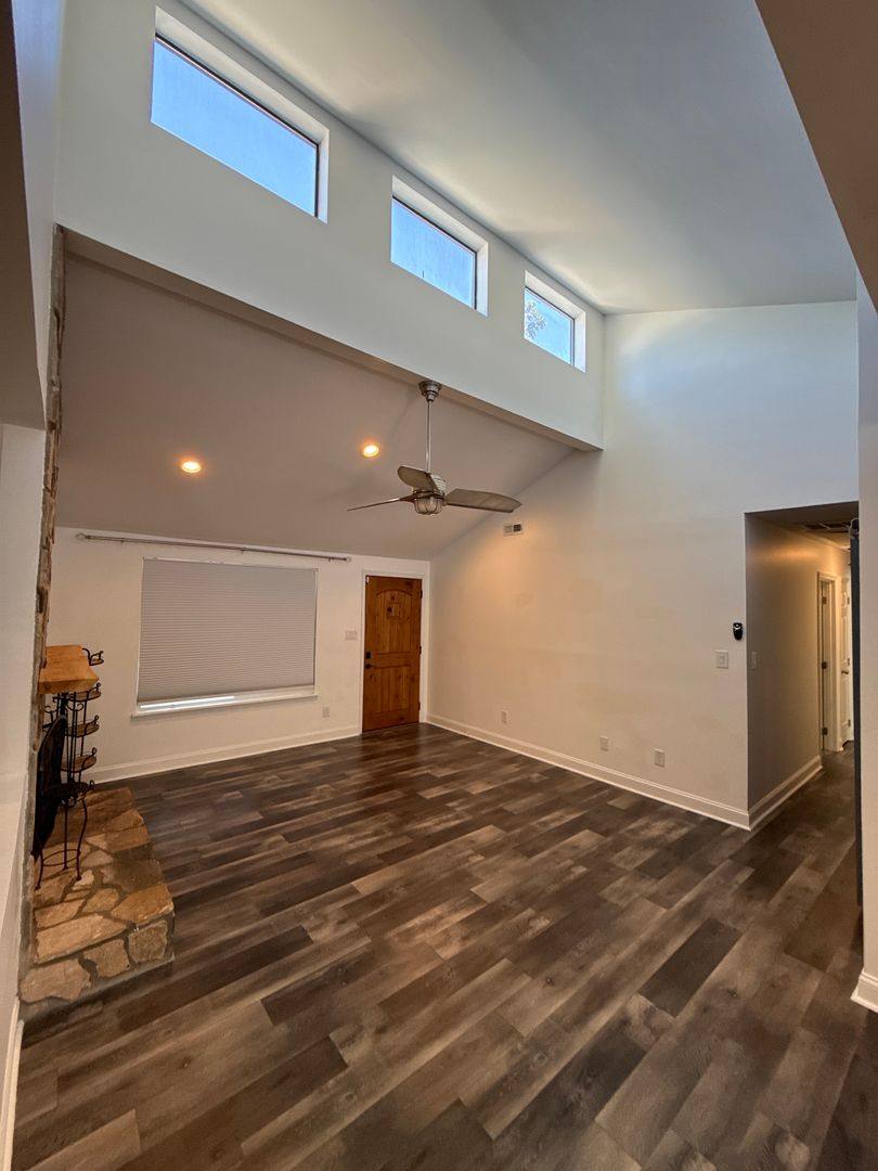 House for rent at 6814 Pence Rd, Charlotte, NC 28215